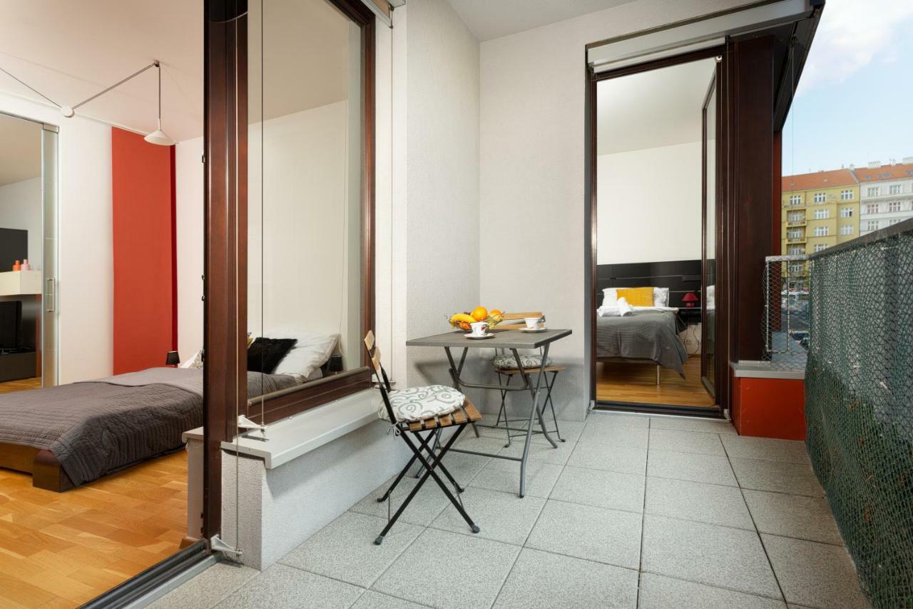Prague Days - Family 2Bdr Apt - Garage Parking - Balcony Εξωτερικό φωτογραφία
